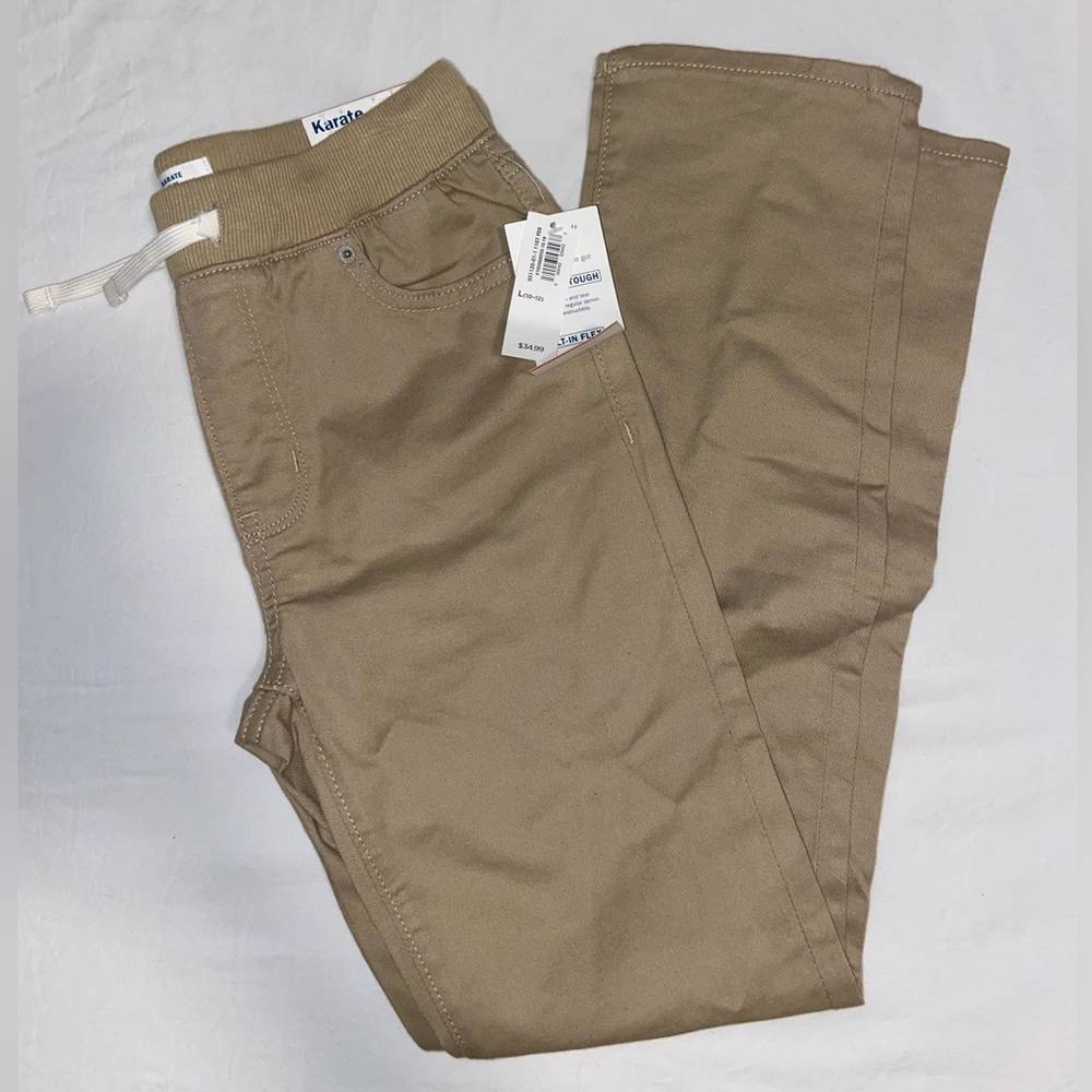 NEW WITH TAGS Old Navy Boys’ Size Large 10-12 Khaki Tan Karate Slim Pants
